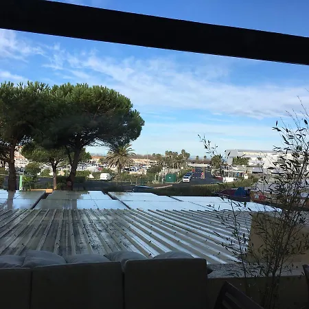 Au Coeur Du Village Naturiste Apartmán *