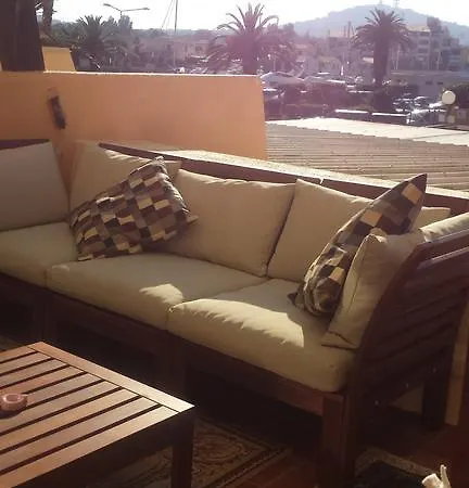 Au Coeur Du Village Naturiste Apartment